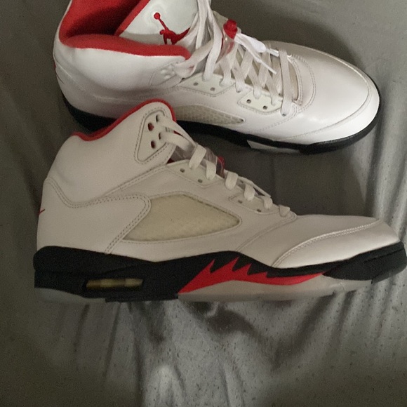 Excellent condition “Fire Red 5s” ships w/o shoe box unless requested - Picture 5 of 5